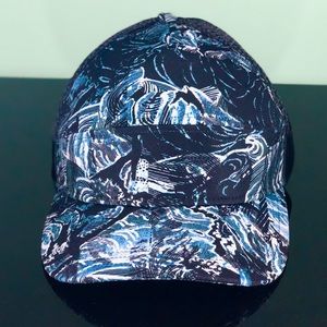 NWOT Lululemon Blue Patterned Hat